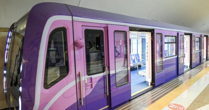 В расписание поездов бакинского метро внесены изменения