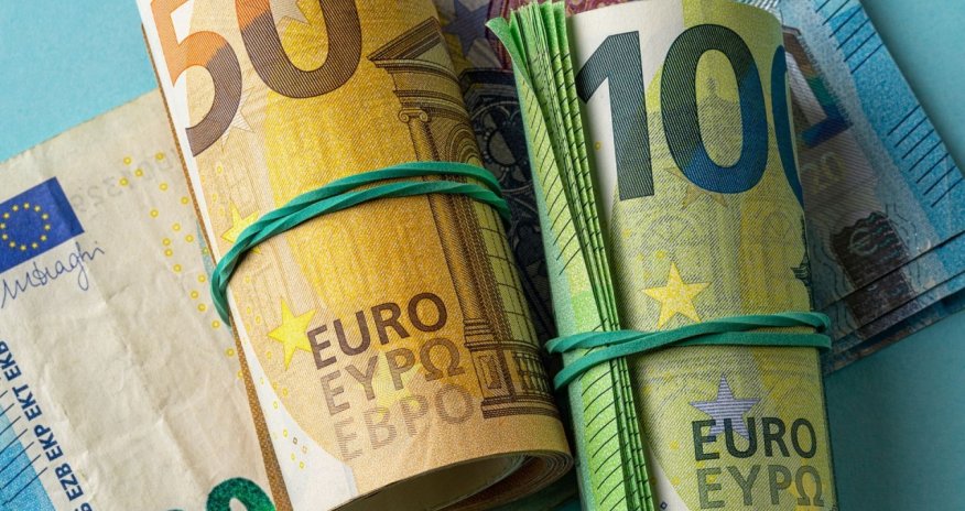 
Ukraynaya 90 milyard avroluq kredit ayrılıb