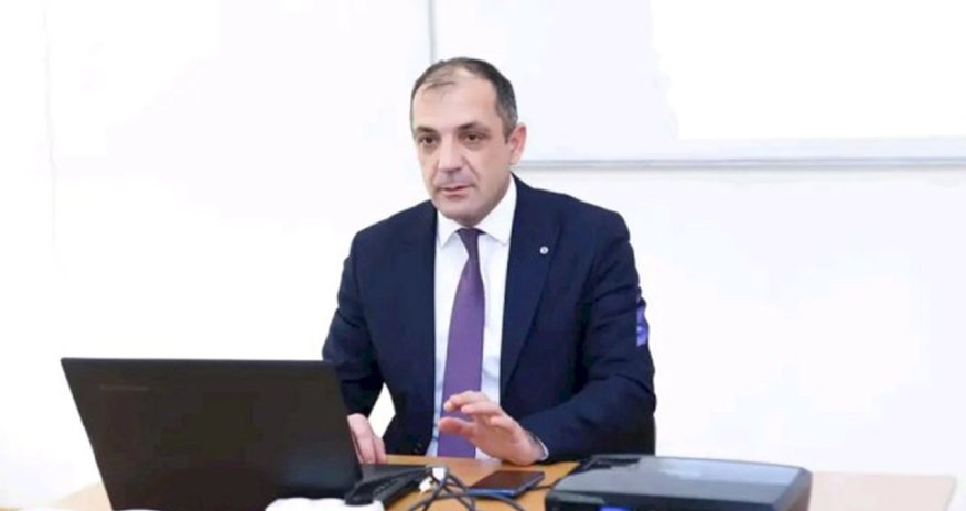 Xaçmaz rayonu üzrə təhsil sektor müdiri vəzifəsindən azad edilib