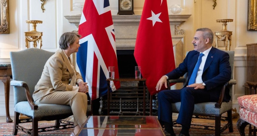 Türkiyə ilə Britaniya arasında strateji tərəfdaşlıq sənədi imzalanıb
