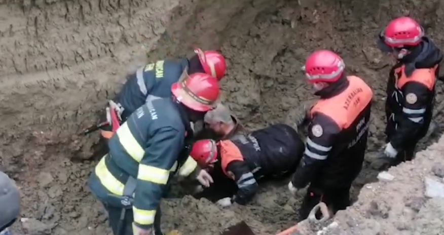 В Гобустане при обвале грунта во время земляных работ погиб человек