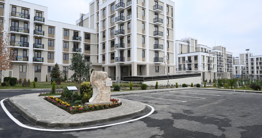 Another 110 families return to Aghdam