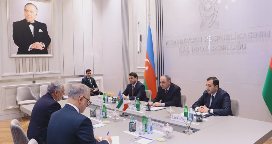 Kamran Əliyev İran səfiri ilə niyə görüşüb?