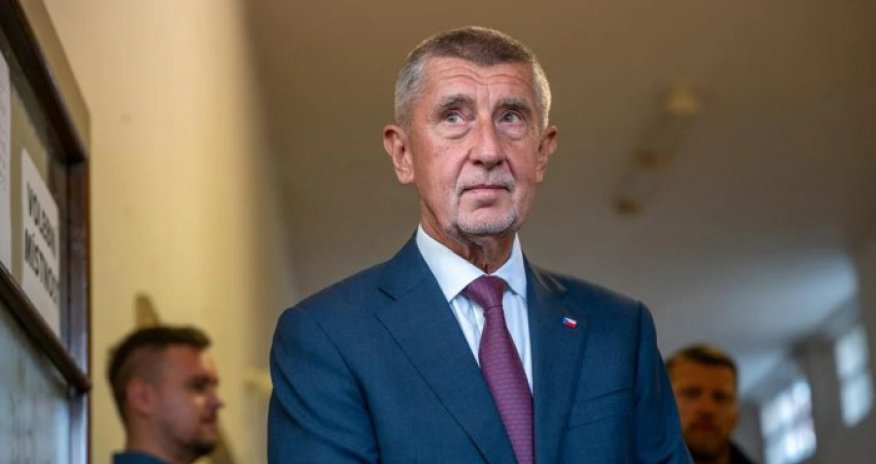 Посольство Чехии объявило даты визита Бабиша в Азербайджан