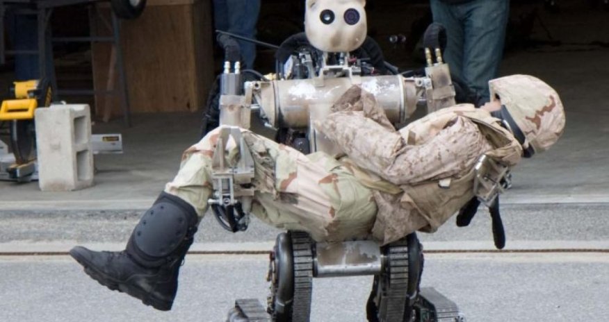 Пентагон срочно закупает роботов для эвакуации раненых
