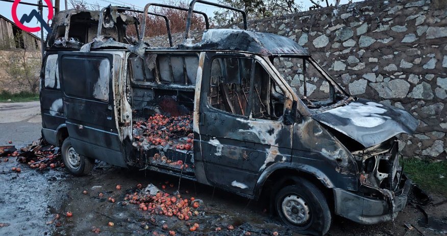 Gəncədə yük maşını yanıb