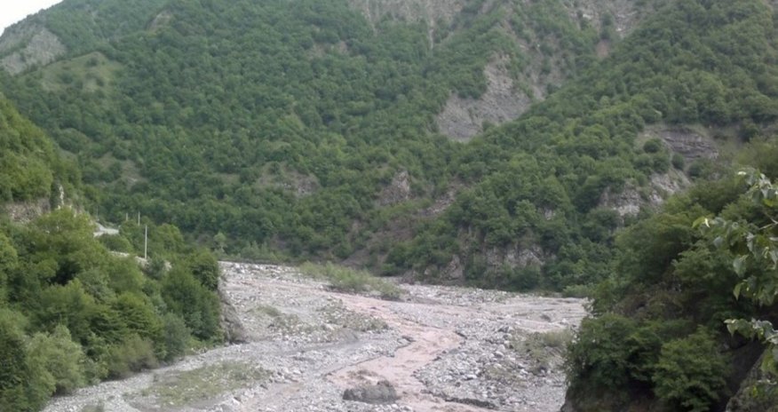 
Bəzi çaylardan sel keçəcək- XƏBƏRDARLIQ