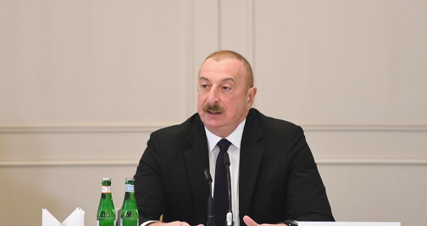 Алиев принял делегацию ОАЭ