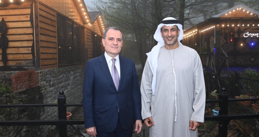 Джейхун Байрамов и госминистр ОАЭ обсудили в Габале стратегическое партнерство