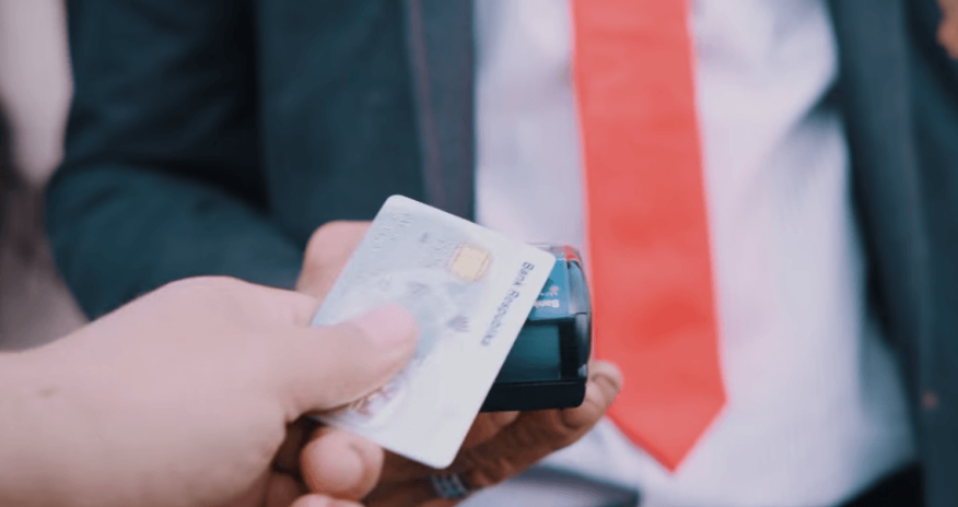 
Ötən ay nağdsız ödənişlərin həcmi bu qədər olub