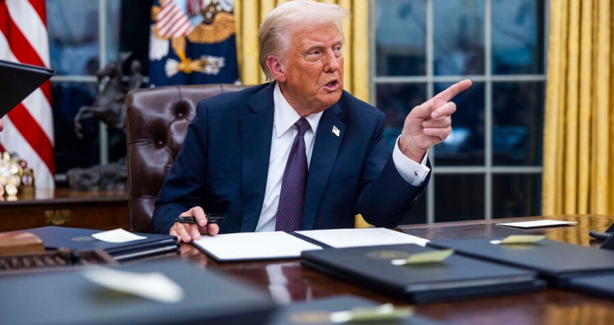 Tramp İrana mümkün zərbələr fonunda qapalı kəşfiyyat brifinqi keçirəcək