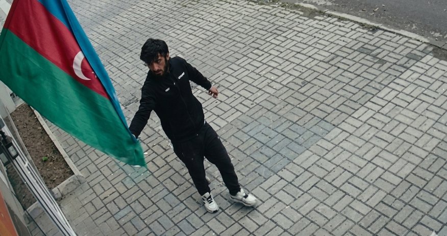 Sumqayıtda Dövlət Bayrağına hörmətsizlik edən şəxs saxlanılıb