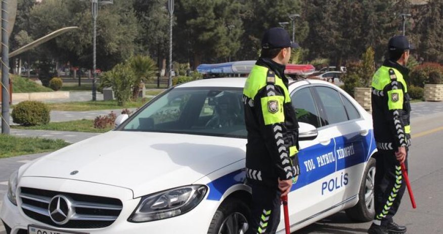 Yol Polisi həftəsonu yollardakı vəziyyətlə bağlı sürücülərə xəbərdarlıq edib