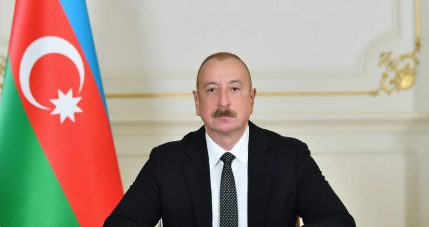 Ильхам Алиев поздравил президента Польши с Днем Конституции
