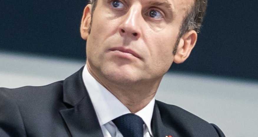 Macron arrives in Armenia for EPC summit