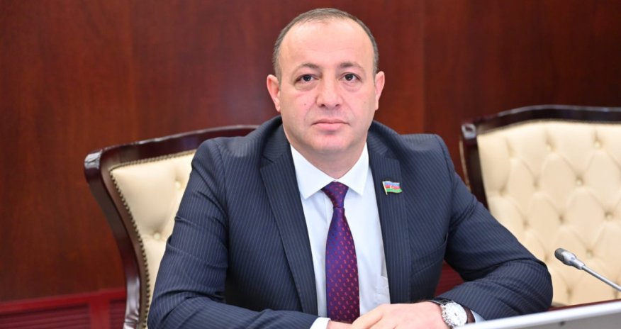 Deputat küçə adlarının dəyişdirilməsini və toponim səhvlərinin aradan qaldırılmasını təklif edib