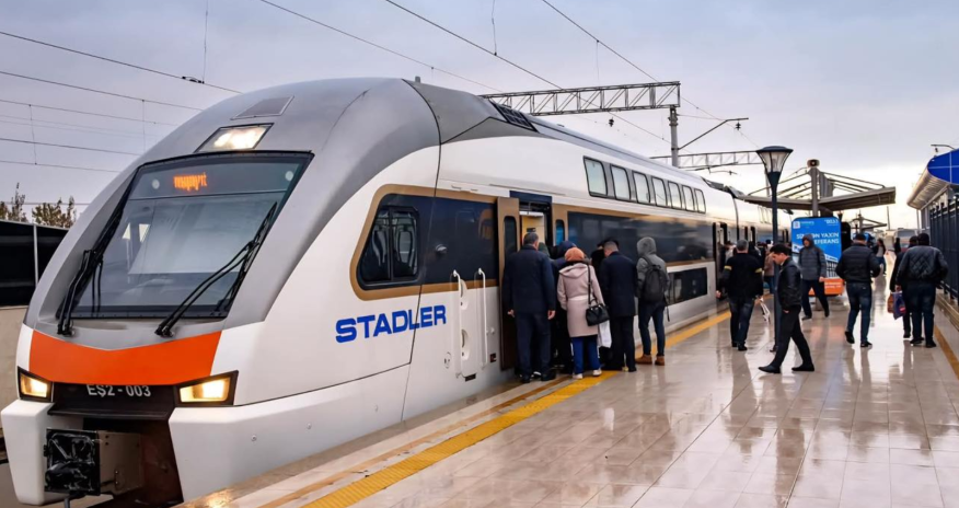 Xırdalana gedən qatarların hərəkət cədvəli dəyişdirilib