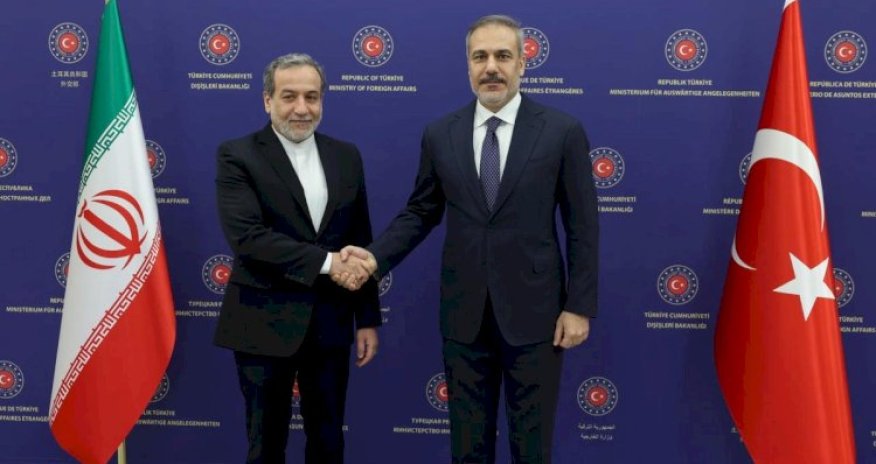 Hakan Fidan və Abbas Əraqçi regiondakı prosesləri müzakirə ediblər
