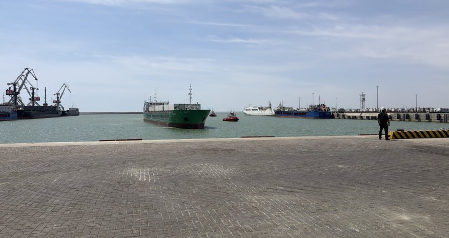 Новое судно на маршруте Баку&ndash;Туркменбаши начало работу на Каспии