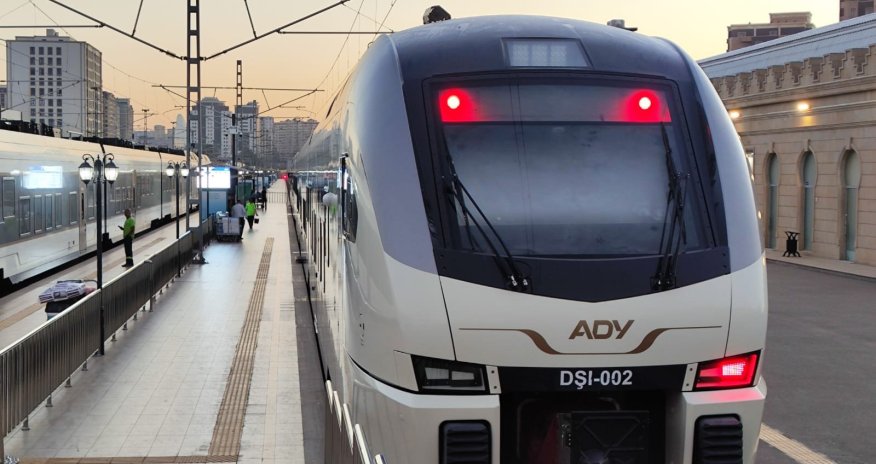 
ADY: Bakı-Qəbələ qatarı Kürdəmir stansiyasında da dayanacaq