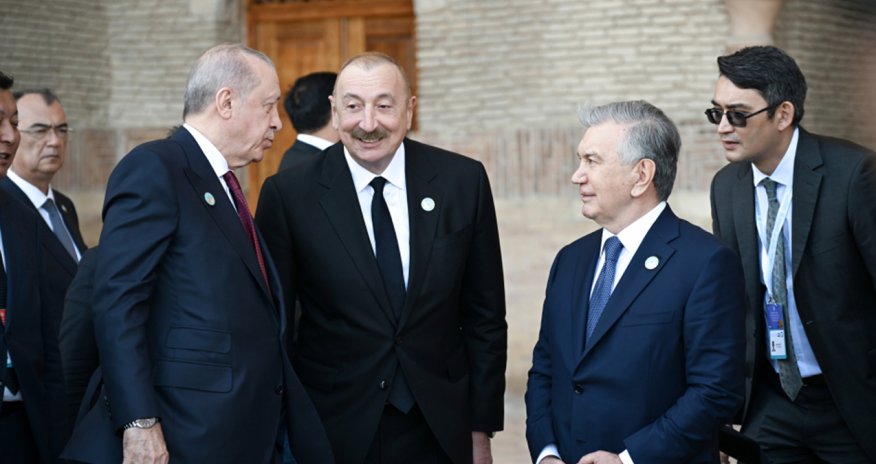 Prezident həmkarları ilə Türküstanı gəzdi- Fotolar