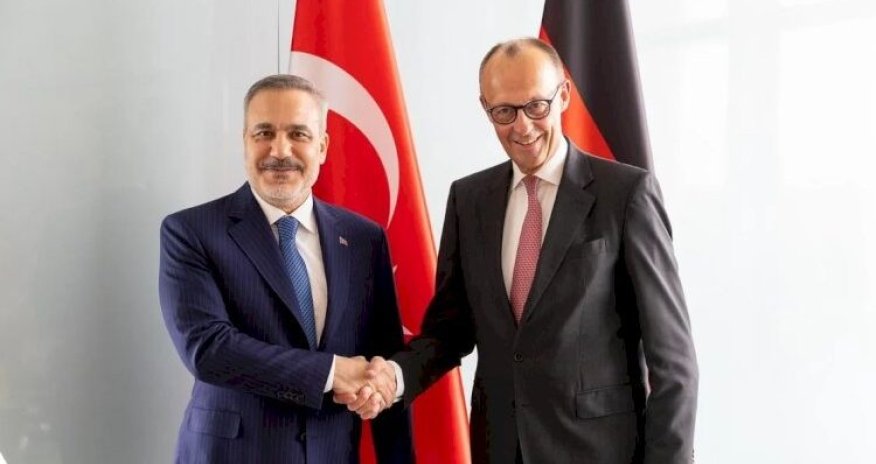 Hakan Fidan Fridrix Merts ilə görüşüb