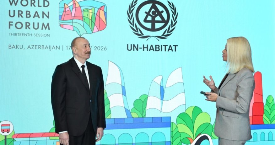 
İlham Əliyev: Gələn ayın əvvəlində yeni yataqdan qaz hasilatına başlanılması ilə bağlı məlumat verəcəyik