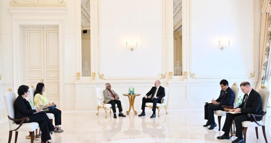 Prezident İlham Əliyev Mavriki Prezidenti ilə görüşüb