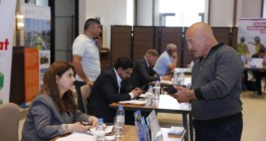 Laçında növbəti əmək yarmarkası keçirilib