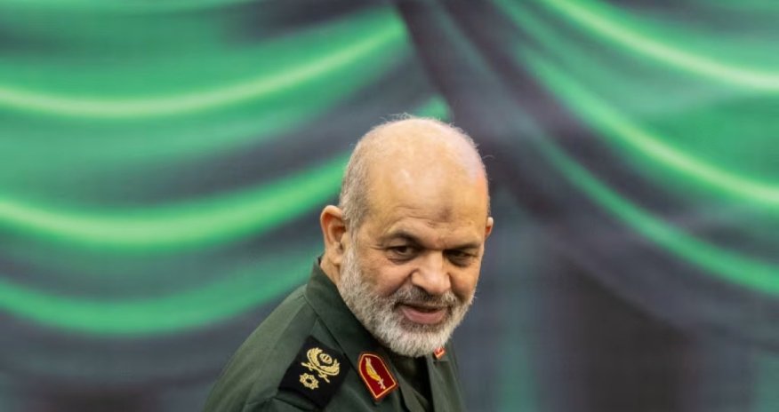Разыскиваемый Интерполом главный противник Америки в Иране