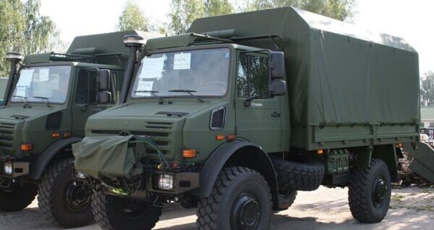 Литва закупит военную транспортную технику на &euro;1 млрд