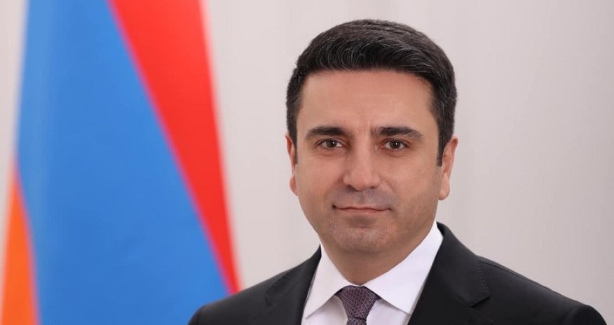 Biz ölkənin azadlığını çiyələyə, badımcana və ya xiyara dəyişməyəcəyik - Simonyan