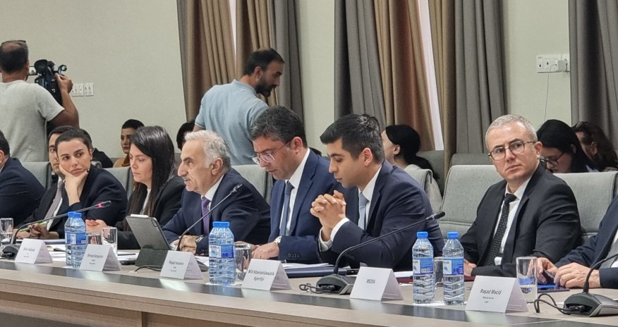 Əhməd İsmayılov: qanun layihəsi uşaqların rəqəmsal təhlükəsizliyinin qorunmasına xidmət edir