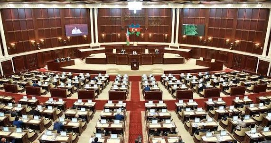 Milli Məclisin komissiyası: Fransa Azərbaycana qarşı hibrid təhdidlərini hələ də davam etdirir
