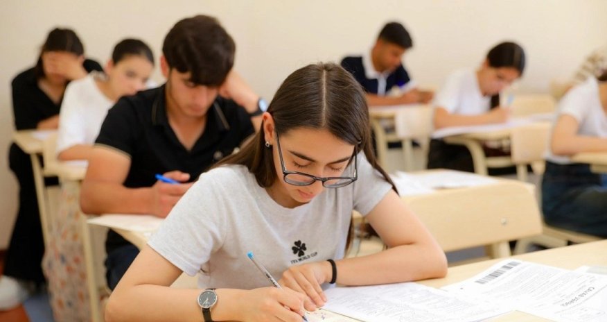 
Lisey və gimnaziyalara qəbul üzrə qeydiyyat müddəti uzadılıb