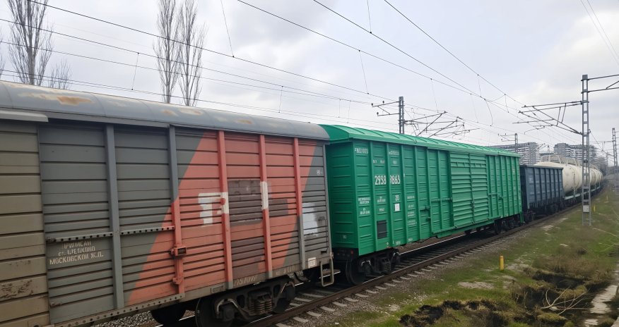 490 тонн через Азербайджан в Армению