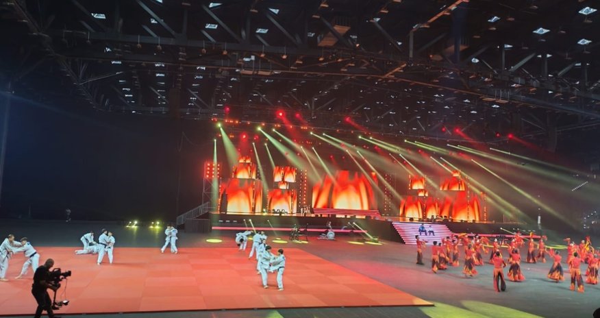 Məktəblilərin Respublika İdman Olimpiadasının açılış mərasimi keçirilib
