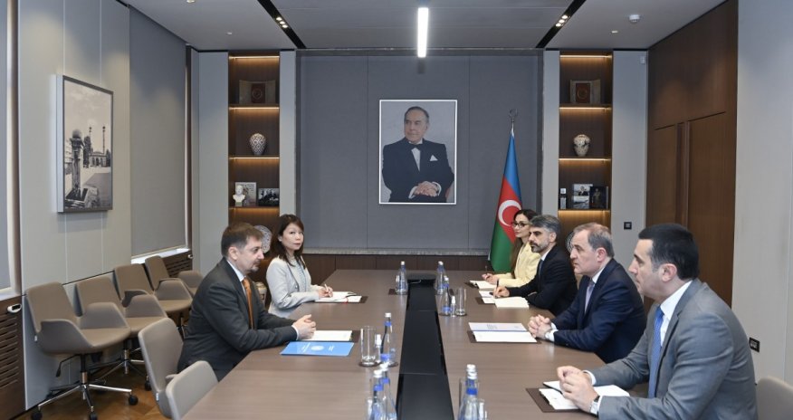 Ceyhun Bayramov BMT-nin Azərbaycanda yeni rezident əlaqələndiricisi ilə görüşüb