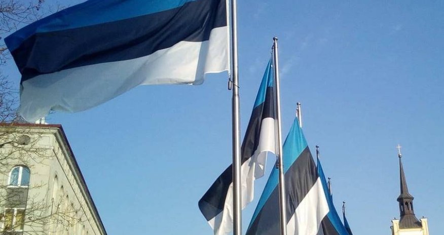 Estoniya Rusiyaya nota verib