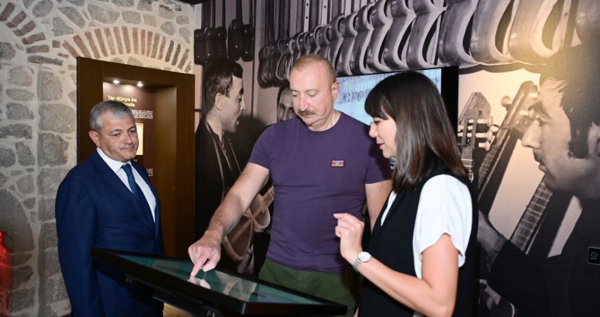 İlham Əliyev Şuşada "Sadıqcanın evi"nin bərpadan sonra açılışında iştirak edib