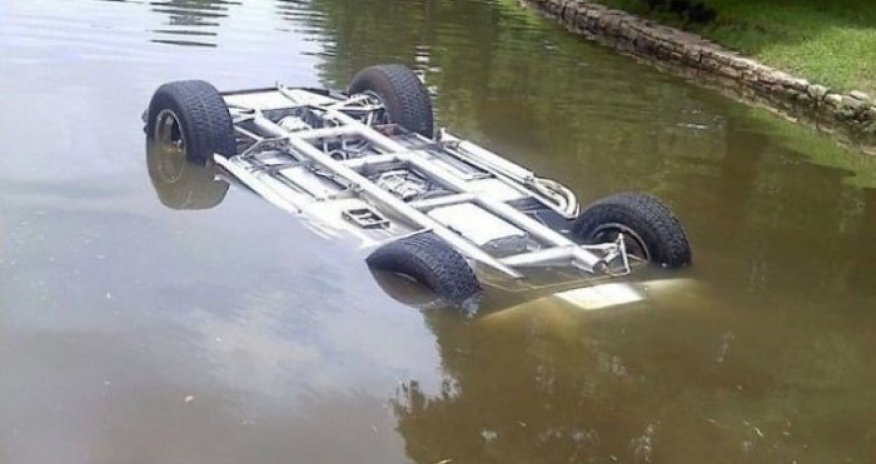 В Хачмазе автомобиль упал в водоем, погиб 69-летний водитель