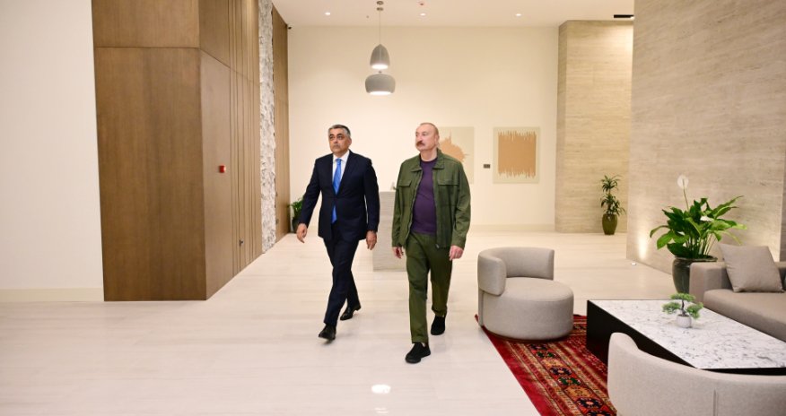 İlham Əliyev "Xankəndi" hotelinin açılışında iştirak edib