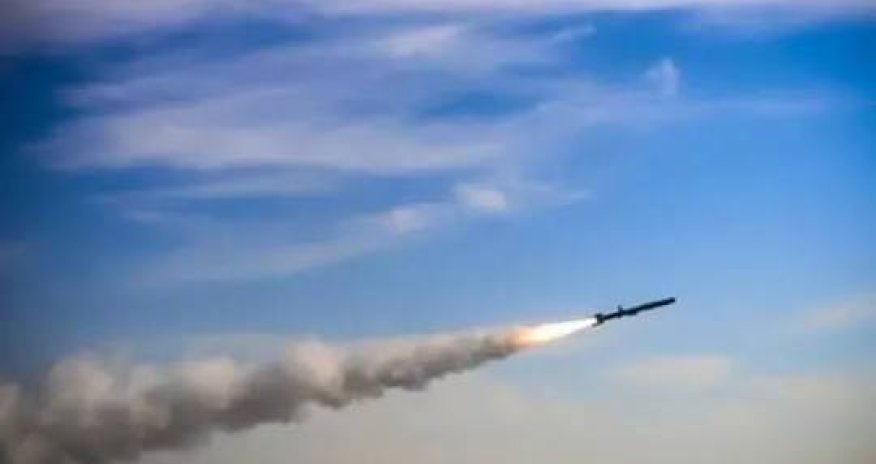 Иран начал наносить удары по американским объектам на Ближнем Востоке