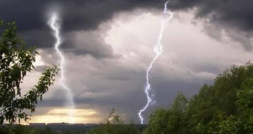 В горных районах Азербайджана прошли кратковременные дожди и грозы