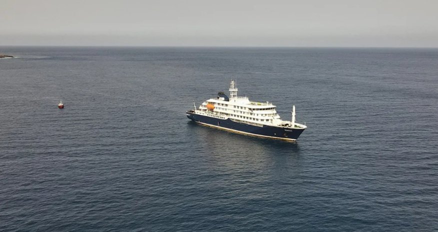 Odessa sahillərində Azərbaycan vətəndaşlarının olduğu gəmi dron hücumuna məruz qalıb