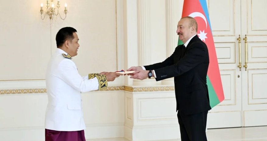 Əliyev Kambocanın Azərbaycanda yeni təyin olunmuş səfirinin etimadnaməsini qəbul edib