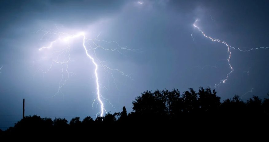 В ряде горных районов Азербайджана наблюдаются ливни и грозы