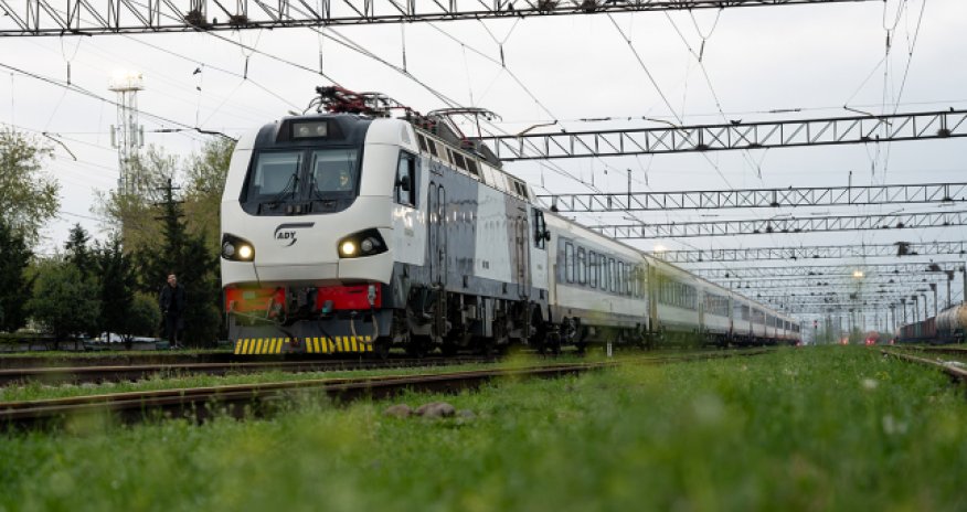 Hacıqabulda sərnişin qatarının vurduğu piyada ölüb