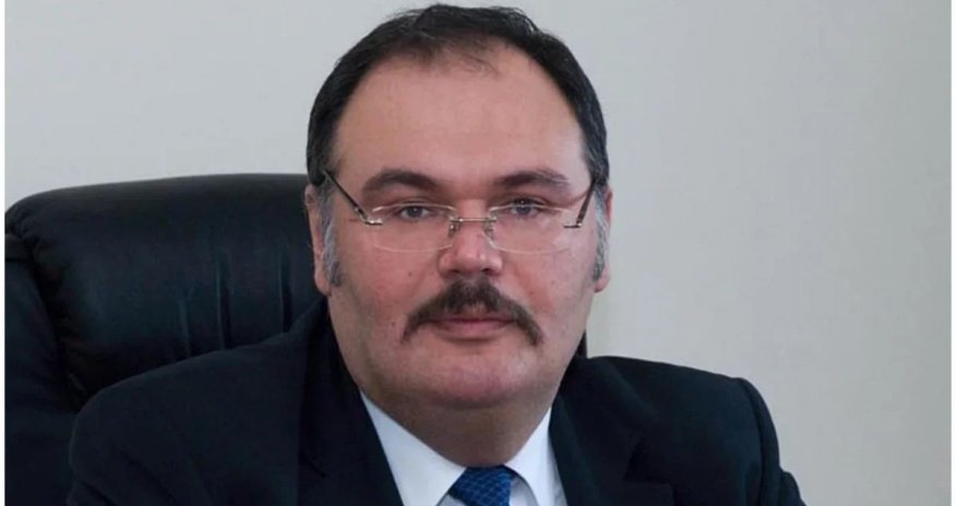 Tahir Tağızadə Azərbaycanın Serbiyaya səfiri təyin edilib