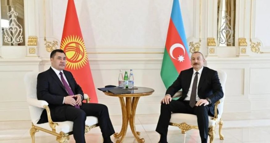 Əliyevin Qırğızıstan Prezidenti ilə təkbətək görüşü keçirilib